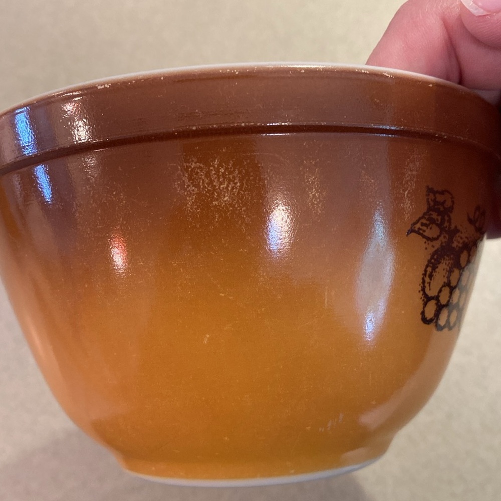 Vintage Pyrex “Old Orchard” - Picture 7 of 8